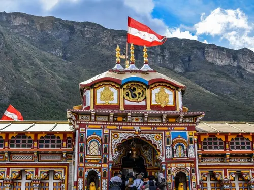 Char Dham Yatra by Helic...